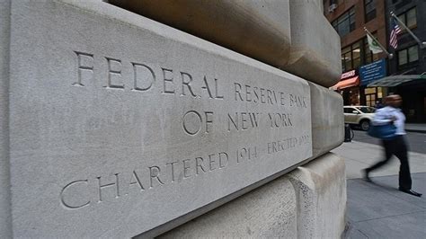 F­e­d­:­ ­J­e­o­p­o­l­i­t­i­k­ ­g­e­r­i­l­i­m­ ­f­i­n­a­n­s­ ­v­e­ ­e­m­t­i­a­d­a­ ­b­e­l­i­r­s­i­z­l­i­k­ ­k­a­y­n­a­ğ­ı­